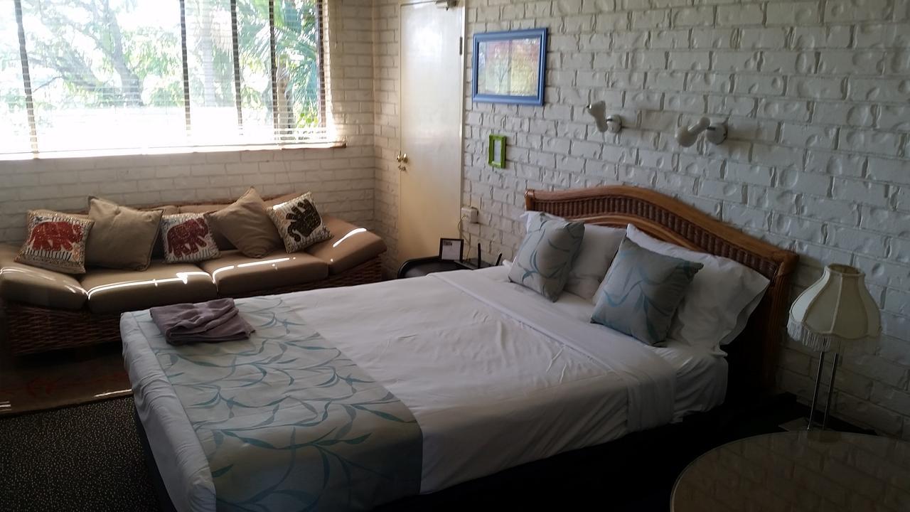 Holland Park Motel Brisbane Dış mekan fotoğraf