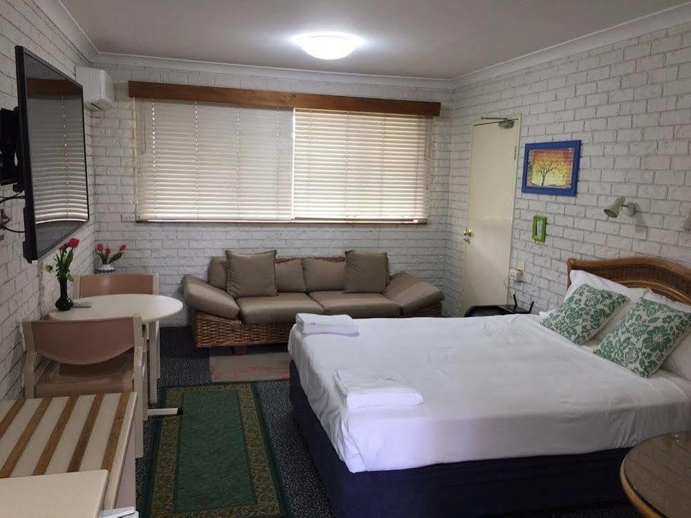 Holland Park Motel Brisbane Dış mekan fotoğraf