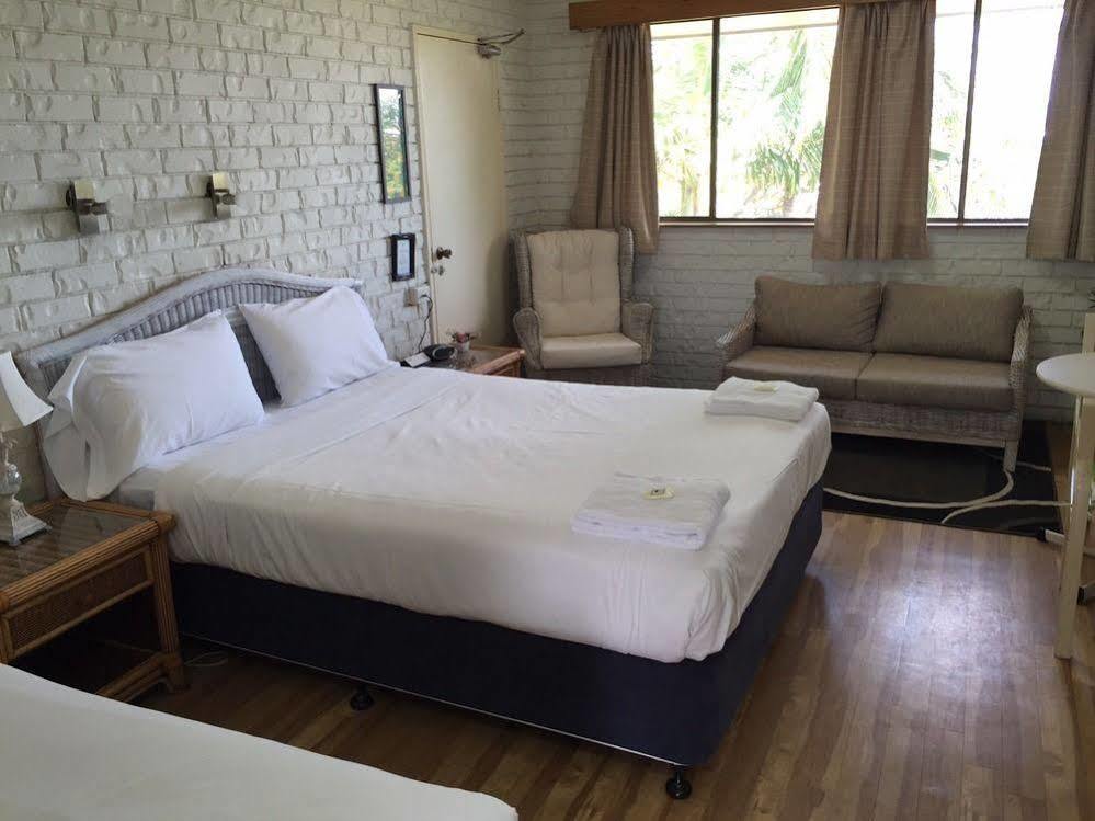 Holland Park Motel Brisbane Dış mekan fotoğraf