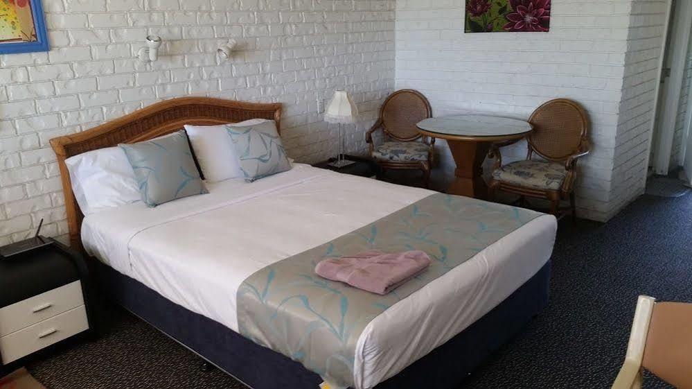 Holland Park Motel Brisbane Dış mekan fotoğraf